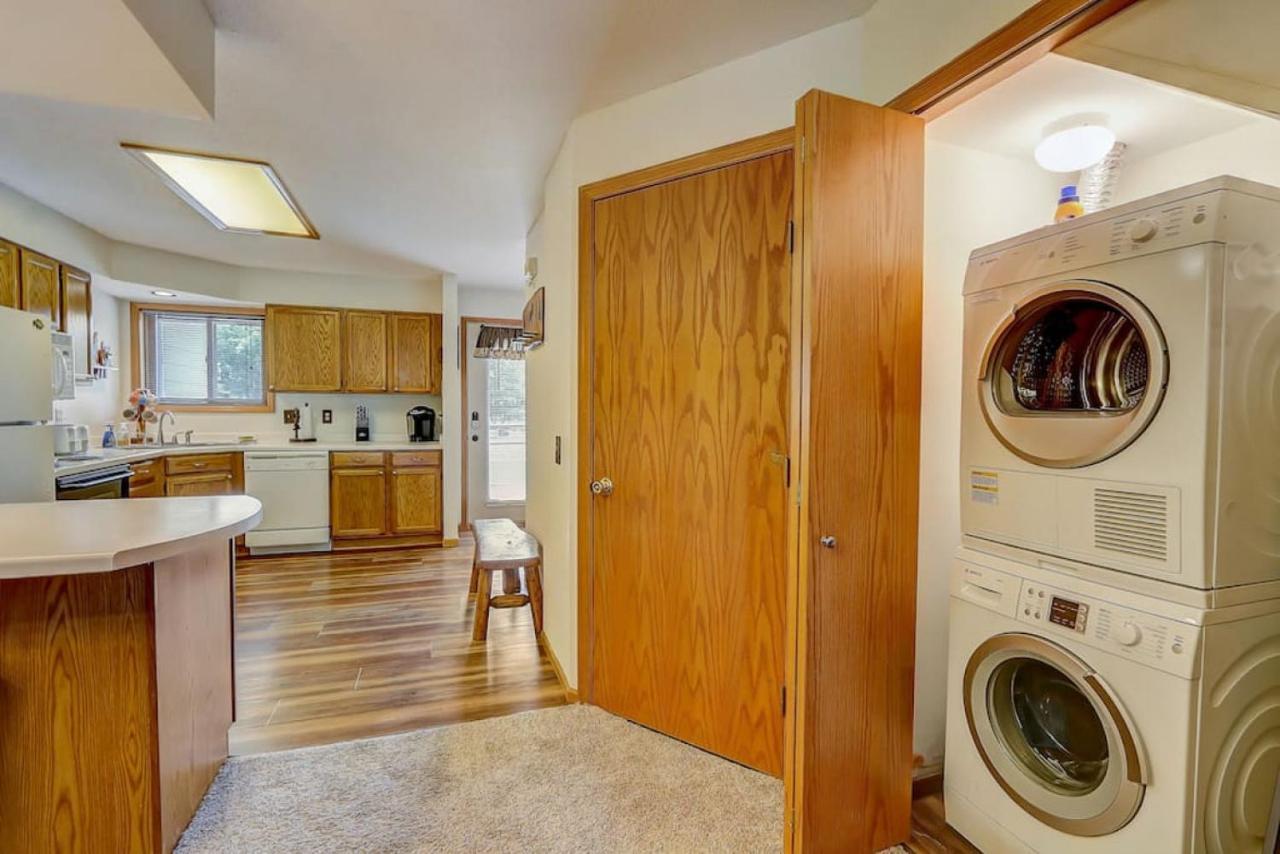Brown Family Condo For Families Golf Trips And Girls Getaways Wisconsin Dells Dış mekan fotoğraf