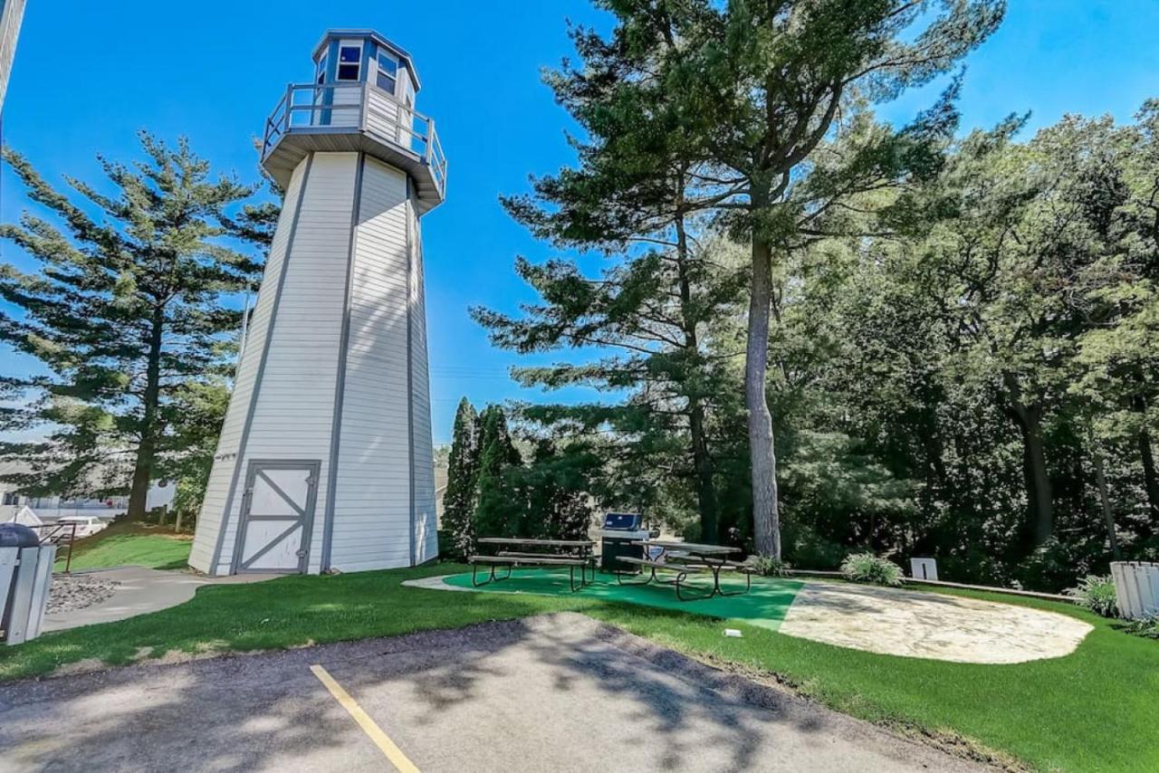 Brown Family Condo For Families Golf Trips And Girls Getaways Wisconsin Dells Dış mekan fotoğraf